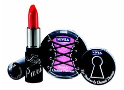 Chantal Thomass Makeup Collection by Nivea 