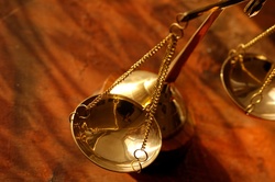 French Justice System Tightening Its Grip on eBay {Fragrance & Beauty News}