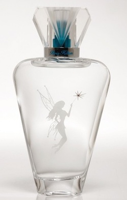 Paris Hilton Fairy Dust (2008): They Love To Hate Her {New Fragrance} {Celebrity Perfume}