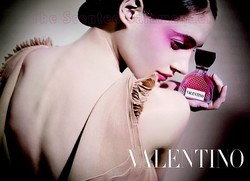Valentino EDP & John Galliano EDP Ads: Genealogical Link Spotted {Perfume Images & Adverts}