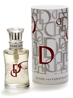 Diane von Furstenberg D Gets Evaluated by Passersby in New York, and Not in a Good Way {The 5th Sense in the News}