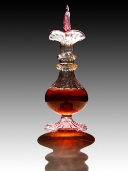 Strong Perfume Empties Bank, Sends People to Hospital {The 5th Sense in the News}