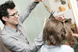 Pantene Beautiful Lengths event in NYC on Oct 14, 2009: Donate 8 Inches of Hair & Get a Free Haircut {Beauty Notes} 