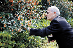 Perfumer Francois Demachy on a Fact-Finding Mission in Korea {The 5th Sense in the News}