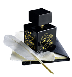 Lalique Encre Noire pour Elle (2009): A Floral La Citta delle Donne or a Celebration of Femininity {Perfume Review}