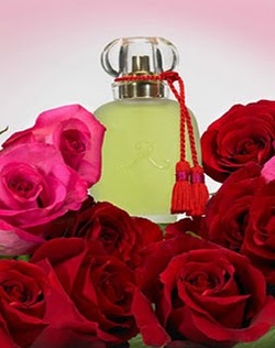 Les Parfums de Rosine Rose d'Amour (2005): Uncompromising Constructivist Rose {Perfume Review} {Rose Notebook}