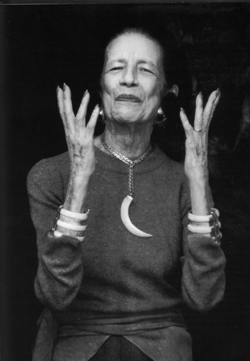 diana-vreeland-portrait.jpg