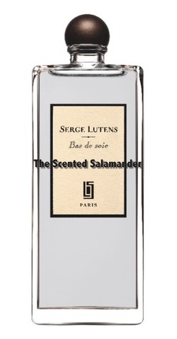 Serge Lutens Bas de Soie (2010): Deceptively Simple yet Regal {Perfume Review & Musings}