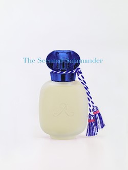 Les Parfums de Rosine Une Rose au Bord de la Mer (2010) {Perfume Review & Musings} {Rose Notebook}