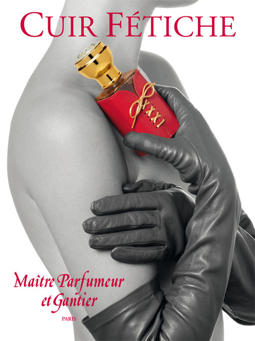 Parfumeur__gantier_cuir_fetiche_ad.jpg