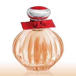 American Beauty Beloved Red Rose (2009): Bedroom Accord {Perfume Review & Musings}