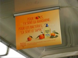 Funny Olfactory Perfume Ad in the Metro {Perfume Images & Ads}