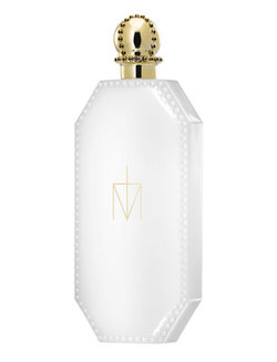 Madonna Truth or Dare (2012): Less Fracas, More Din {Perfume Review & Musings} {Preview - New Fragrance}  