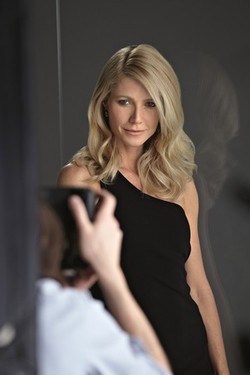 Boss Nuit pour Femme Story Features Gwyneth Paltrow (2012) {New Perfume} {Celebrity Fragrance}