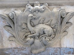 The Scented Salamander Interviewed by Olfatto Matto in Una Salamandra Odorosa {Fragrant Reading}