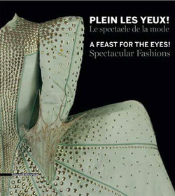 Lace, Movies & Spectacular Glamor at Cité Internationale de la Dentelle et de la Mode de Calais {Fashion Notes}