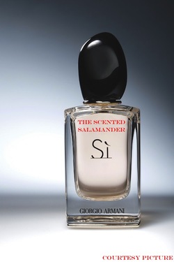 Armani Sì: A Chypre with a Promise of High Quality & Sophistication (2013) {New Perfume}