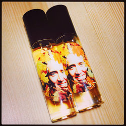 OHWTO Nic Cage Raking Leaves on a Brisk October Afternoon (2013) {New Fragrance} {Celebrity Perfume} {Men's Cologne}