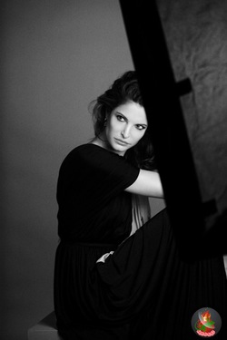 Stephanie Seymour is New Estée Lauder Global Spokesperson {Fragrance News} {Beauty Notes}