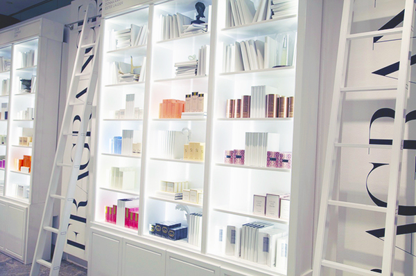 Fragrance-Library-Event-fragrance-wall-Saks1.jpg