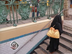 Full Hijab on Metro Stairs {Paris Photo}