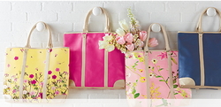 Free Spring Tote - 4 Picks {Perfume Shopping Tip}