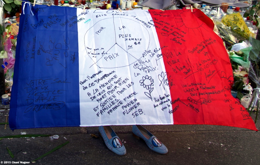 Pray_for_Paris_Shoes_Flag.jpg