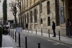 The Sentries - Fénelon High School Right After a Bomb Alert - Les sentinelles : le lycée Fénelon juste après une alerte à la bombe - 130 Street Photographies after the Paris Attacks {Paris Street Photo}