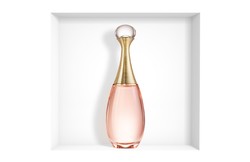 Dior j'Adore Eau Lumière (2016) {New Perfume}
