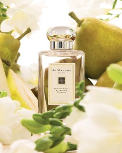 Jo Malone English Pear & Freesia (2010): Wanted Rustling Russet Leaves {Fragrance Review & Musings} {New Perfume}