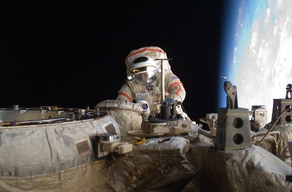 Astronaut-Michael-Fincke.jpg