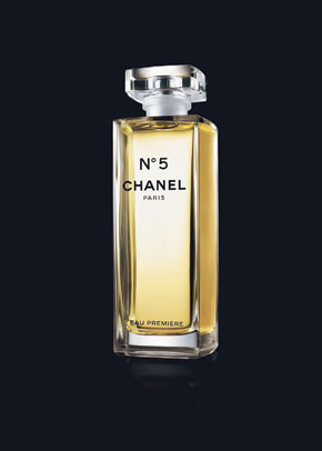 http://www.mimifroufrou.com/scentedsalamander/images/Chanel%20no5%20Eau%20Premiere.jpg