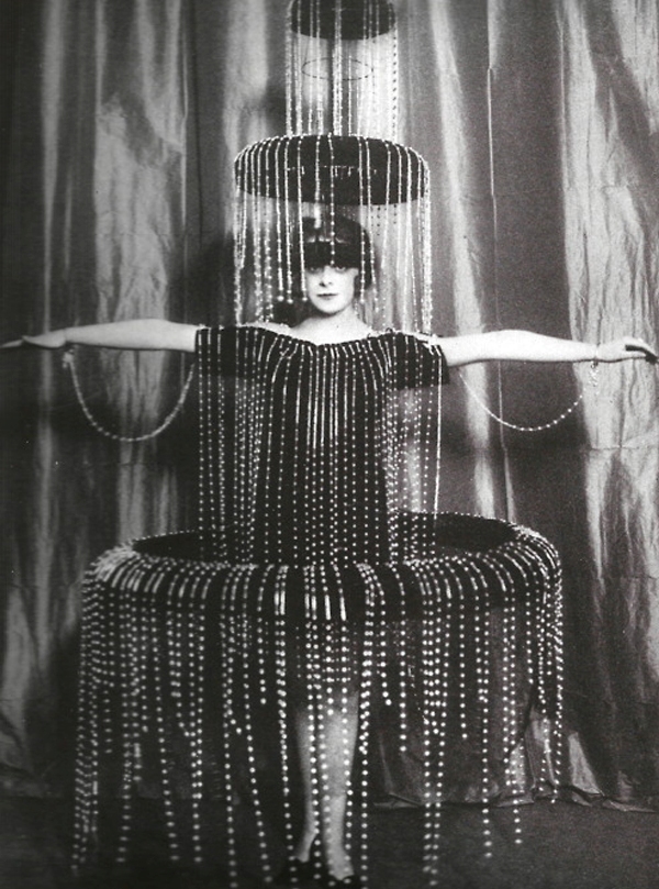 Fountain-Costume-Paul-Poiret-1900s.jpg