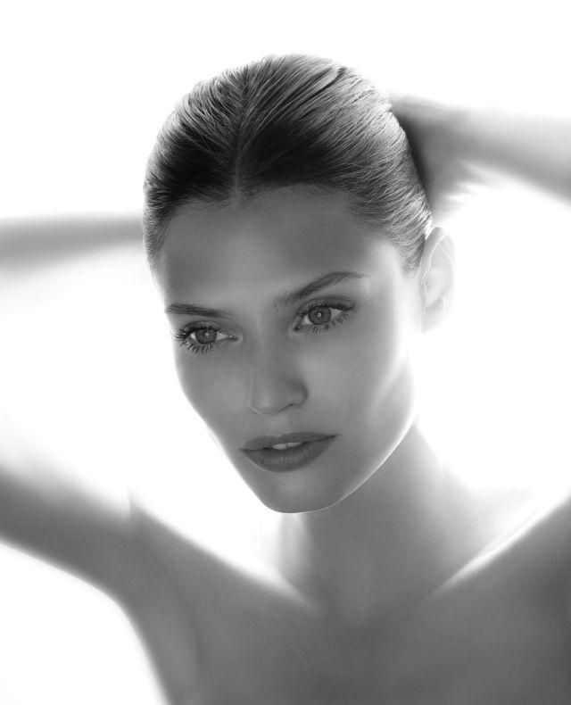 Karl_Lagerfeld_bianca_balti_karleidoscope.jpg