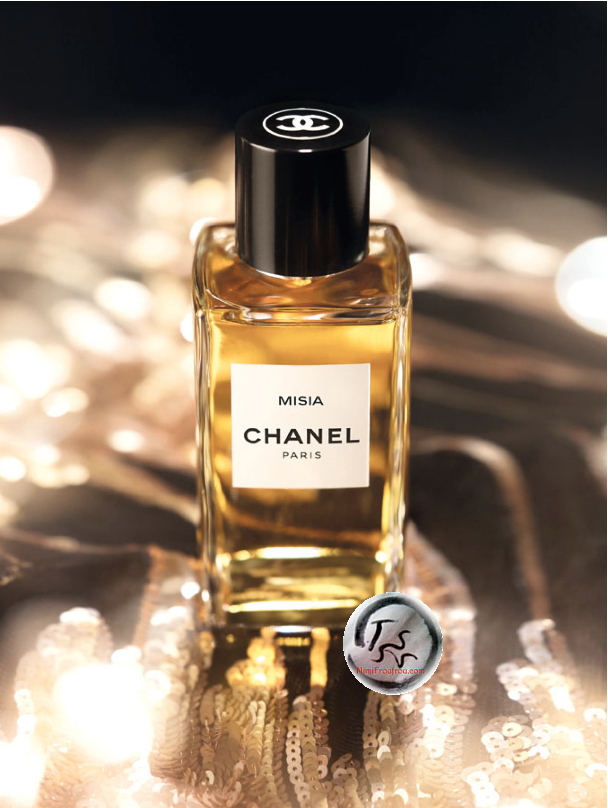 Misia_Chanel_bottle.jpg