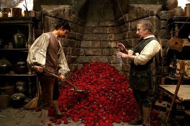 Perfume_redflowers.jpg