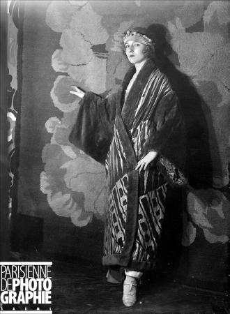 Poiret-Kimono-Lipnitzki.jpg