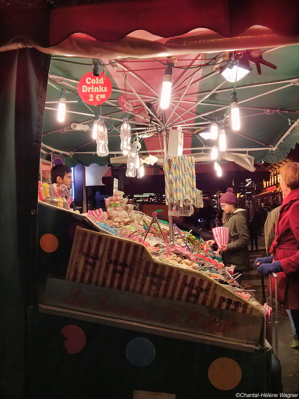 Sweets_stand_TSS.jpg