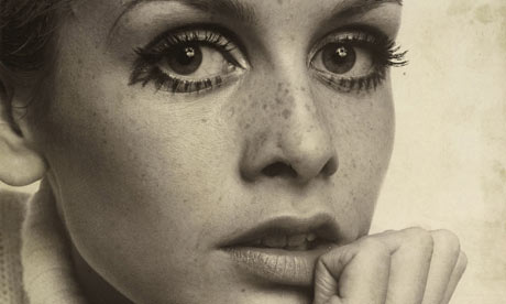 Twiggy-freckly.jpg