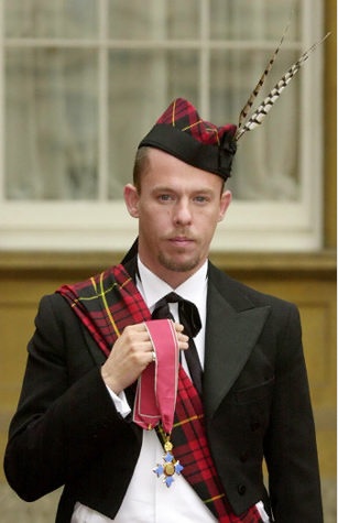 alexander-mcqueen-CBE.jpg