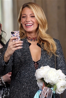 blake_lively_show_finale.jpg