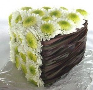 edible-flower-cake.jpg