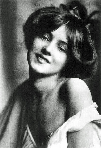 evelyn_nesbit_gibson_girl.jpg