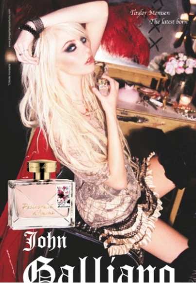 galliano-momsen-fragrance.jpg