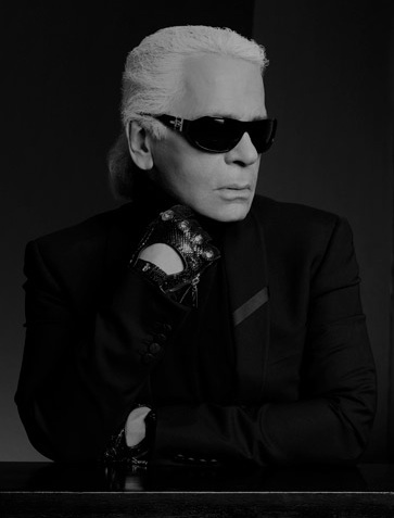 karl lagerfeld young. Photo credit: karllagerfeld.