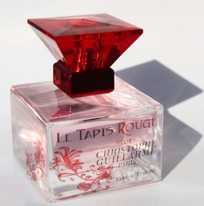 le-tapis-rouge-bottle-B.jpg