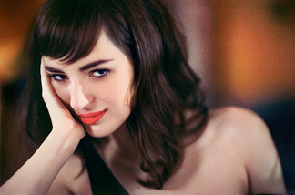 louise-bourgoin-egerie-kenzo-parfums.jpg