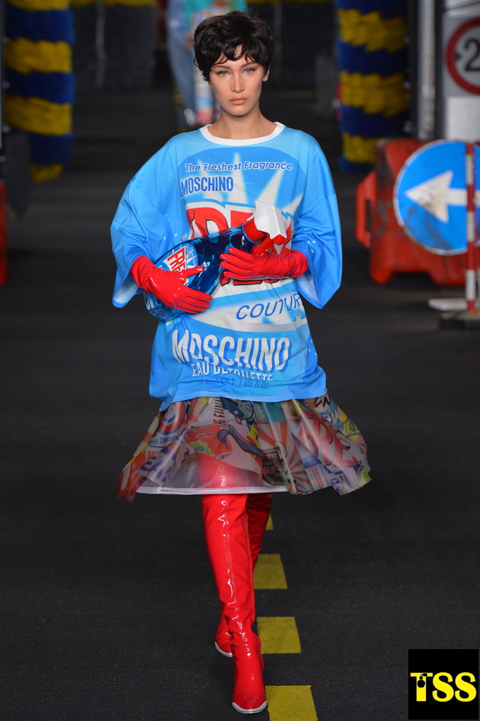 moschino-s16-47_fresh_fragrance.jpg